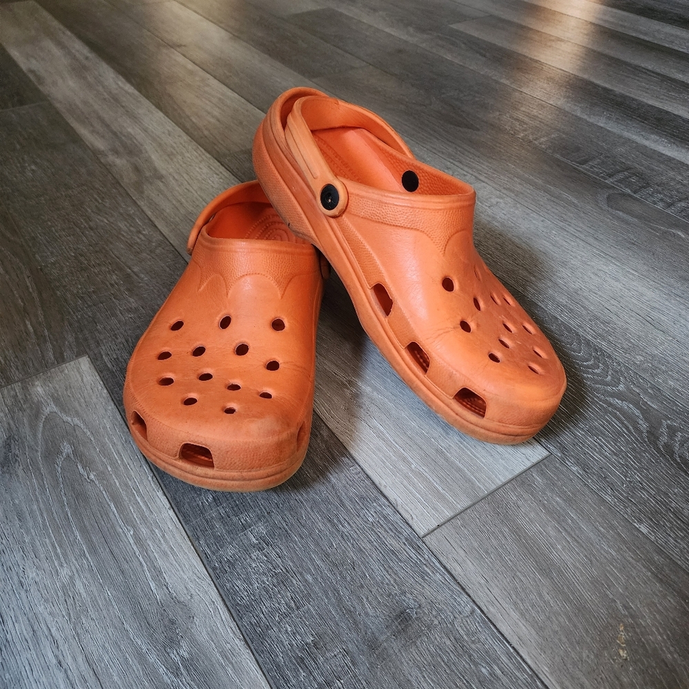 Mens Orange Rebound Crocs